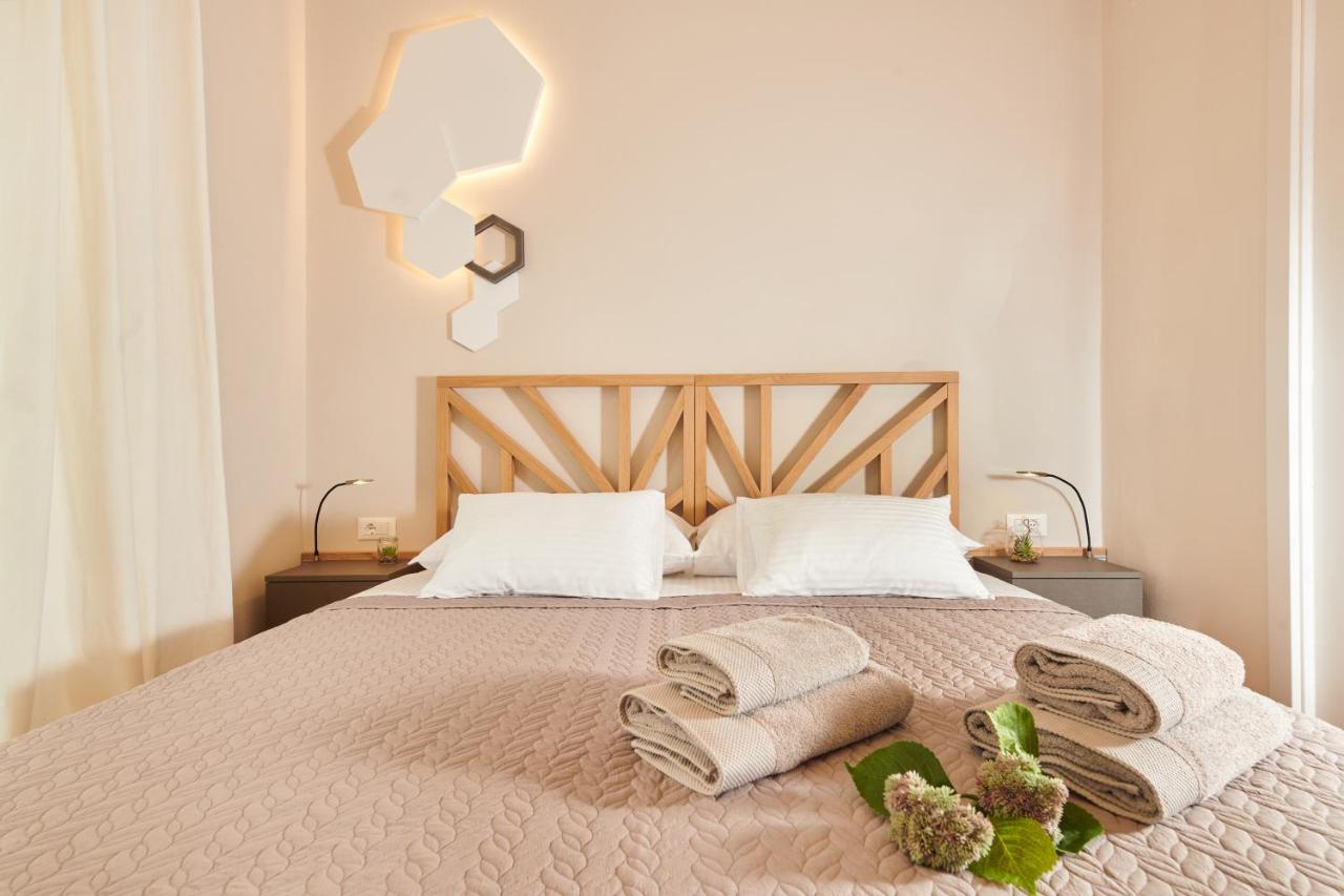 Rooms Izidoro Gasparini อูมัค ภายนอก รูปภาพ